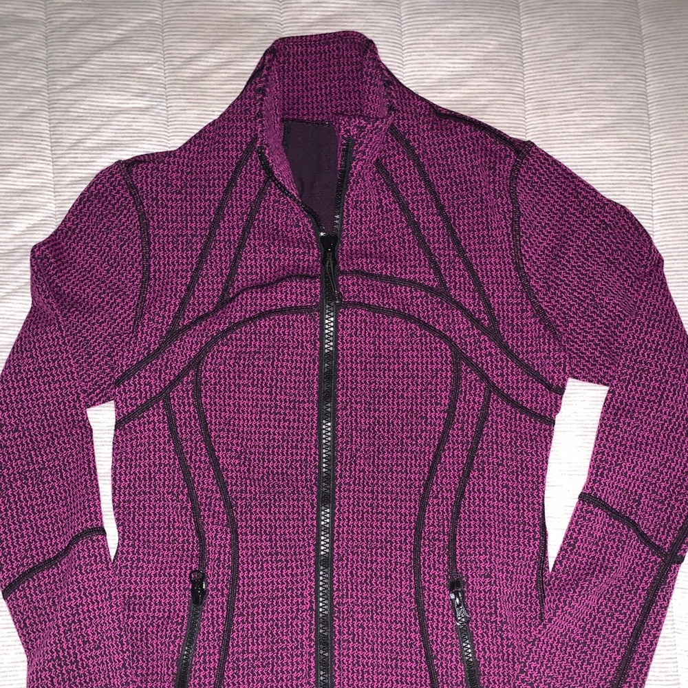 Lululemon top